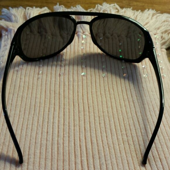 Sunglasses - Picture 1 of 1